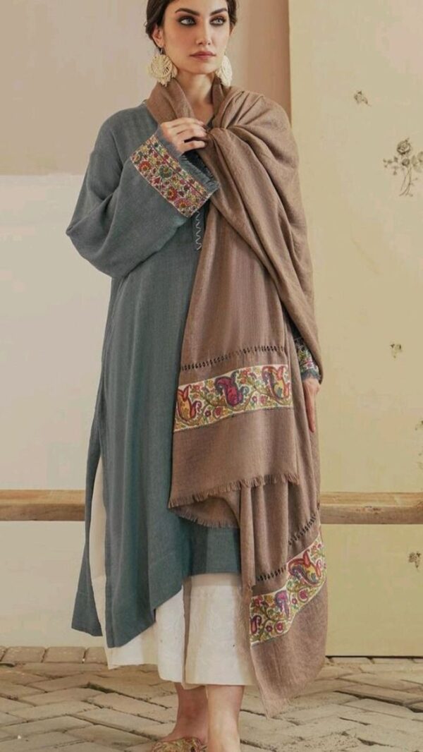 Cotton Kurta Set with embroidery (Multicolour)